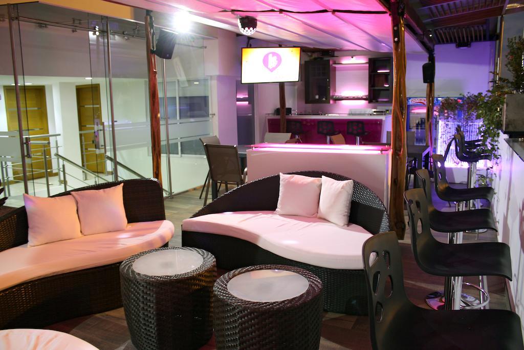 Hotel San Antonio Plaza กาลี ภายนอก รูปภาพ