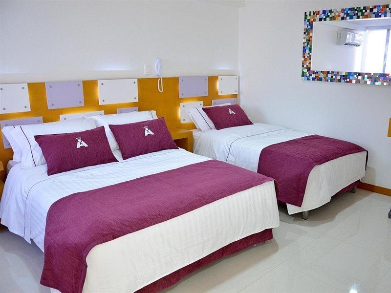 Hotel San Antonio Plaza กาลี ภายนอก รูปภาพ