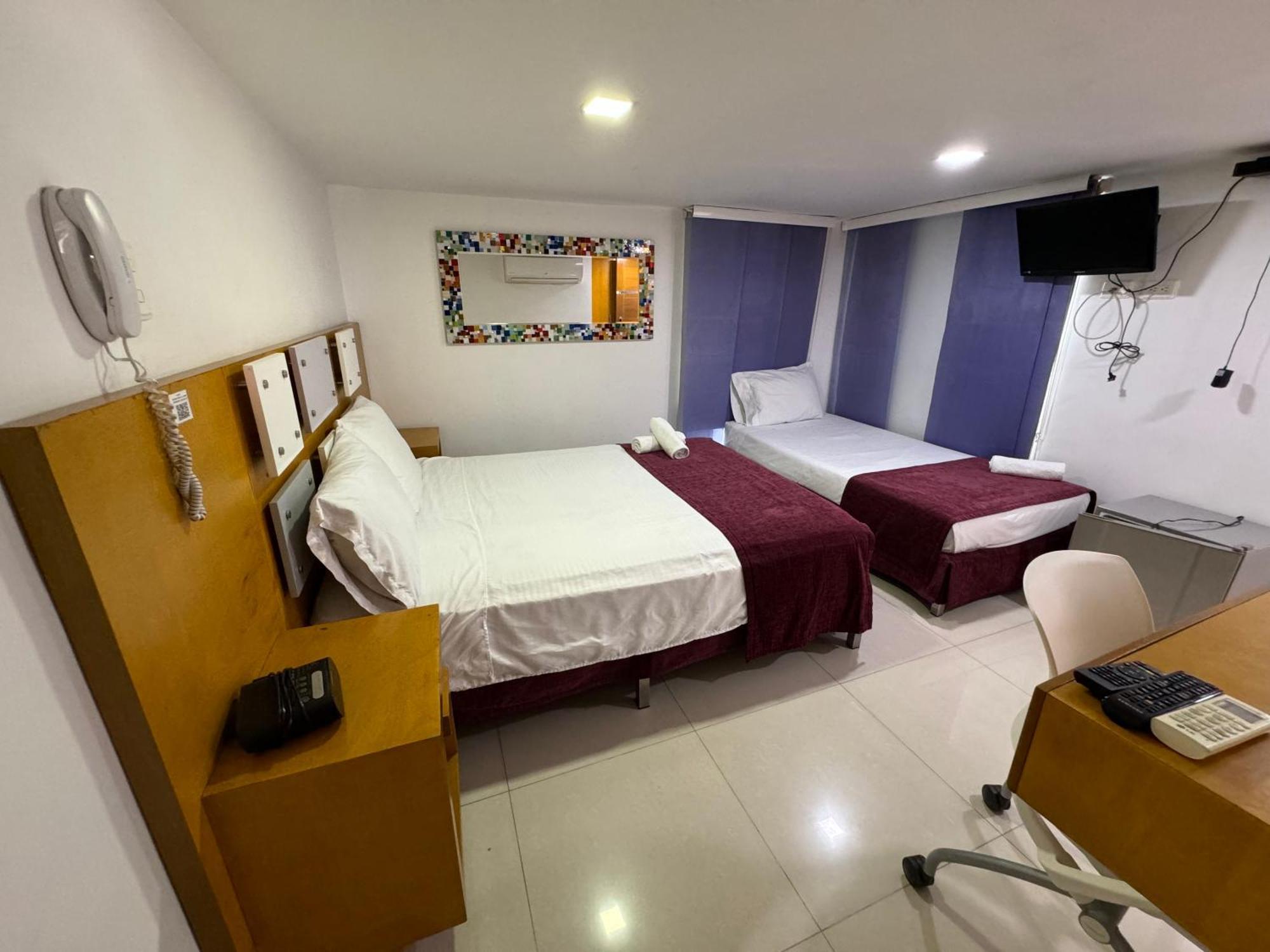 Hotel San Antonio Plaza กาลี ภายนอก รูปภาพ