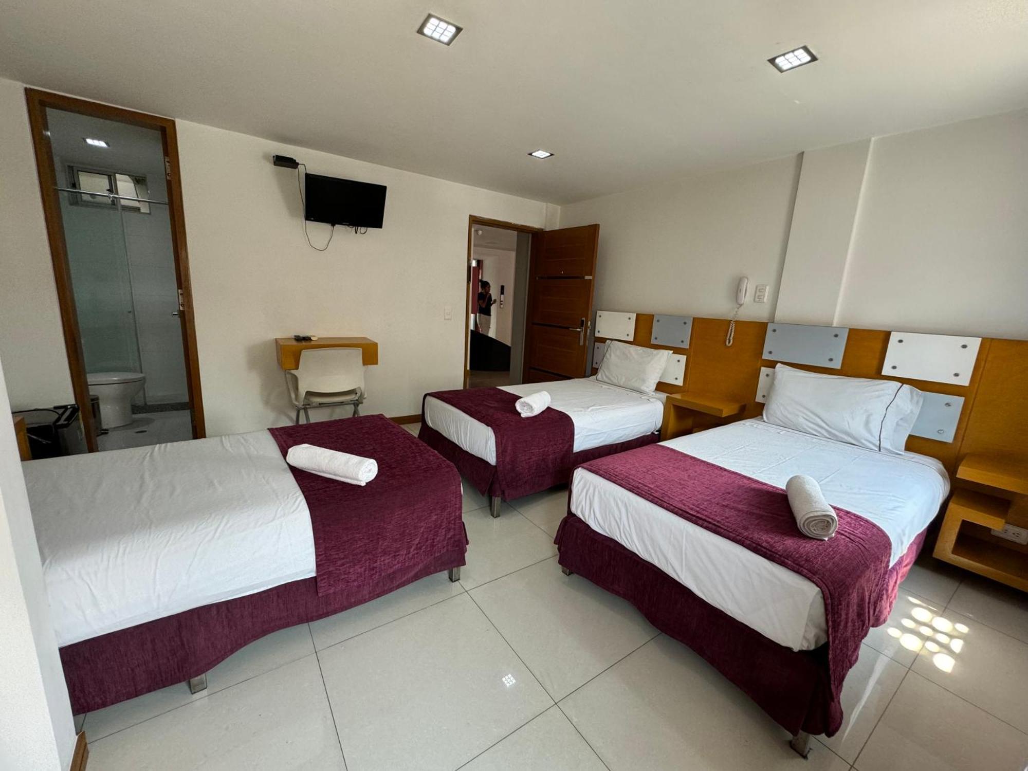 Hotel San Antonio Plaza กาลี ภายนอก รูปภาพ