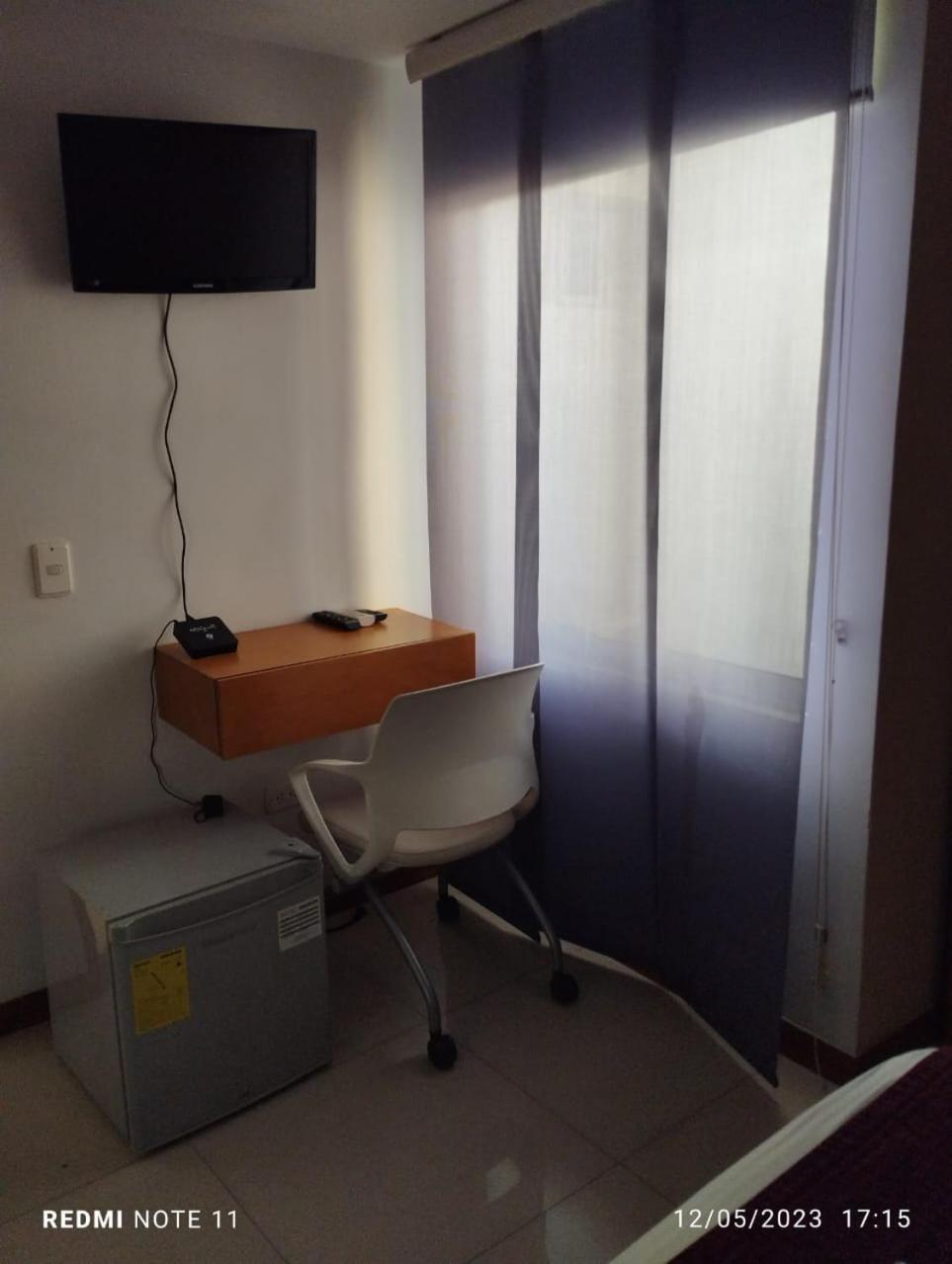 Hotel San Antonio Plaza กาลี ภายนอก รูปภาพ
