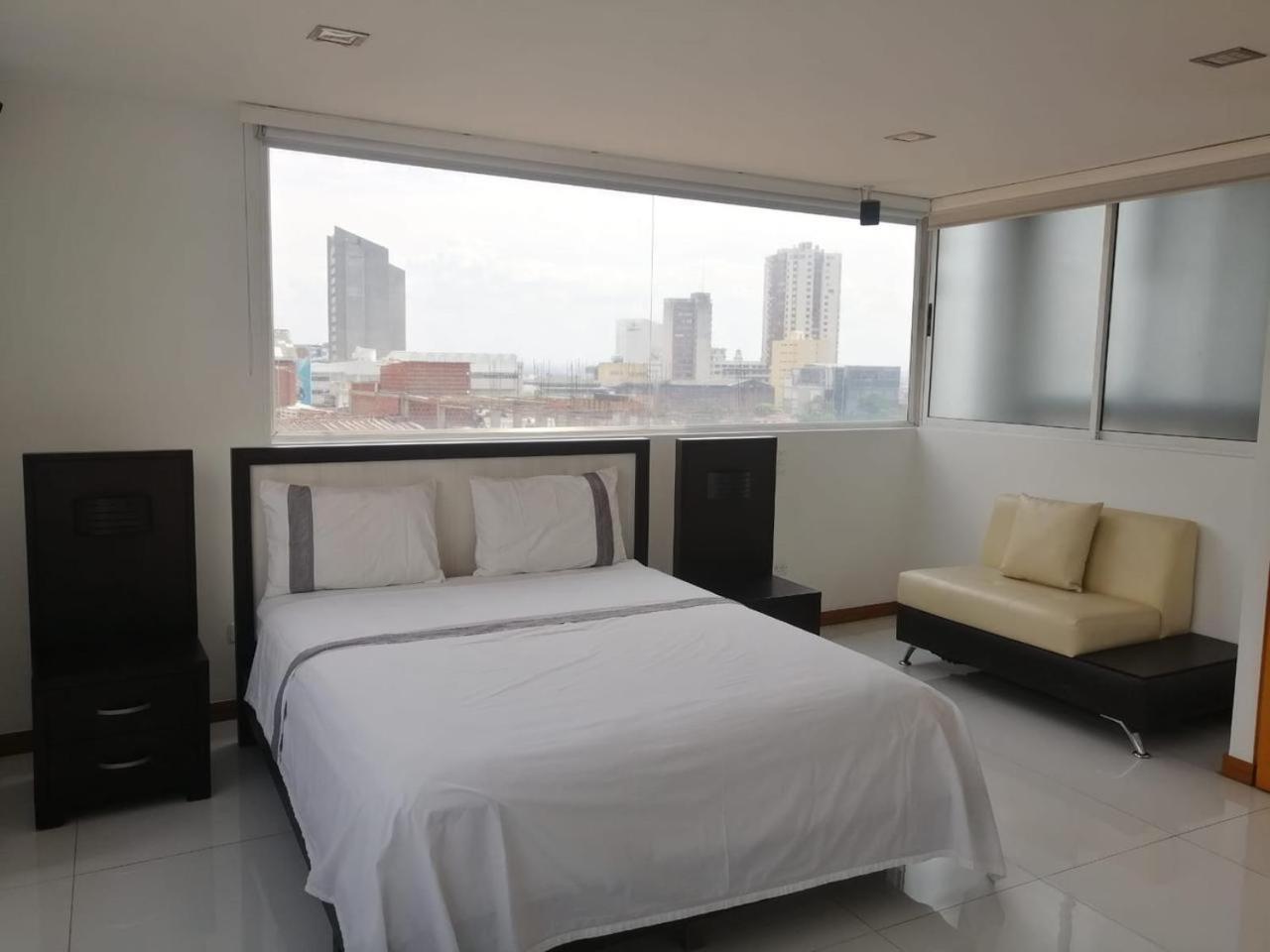 Hotel San Antonio Plaza กาลี ภายนอก รูปภาพ